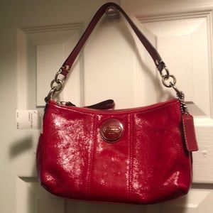 Coach shoulder bag. Red.